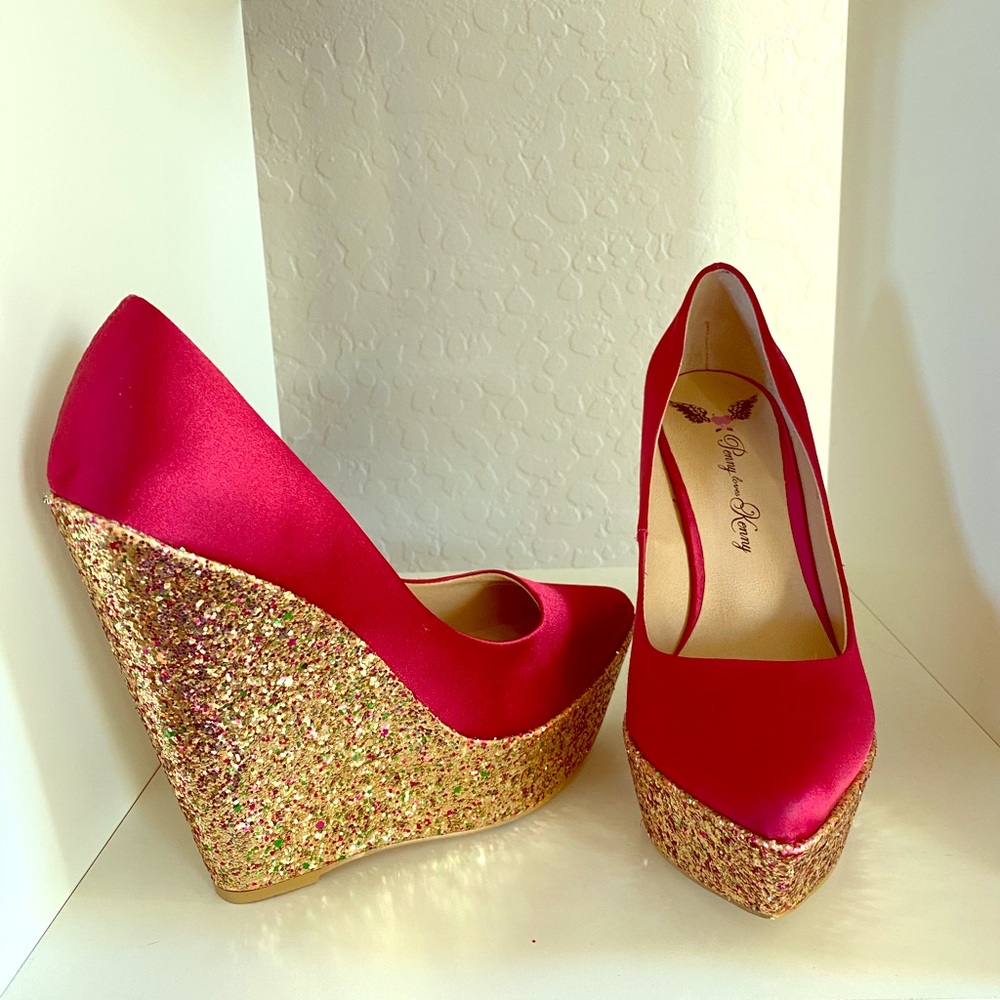 Penny Loves Kenny wedge heels
